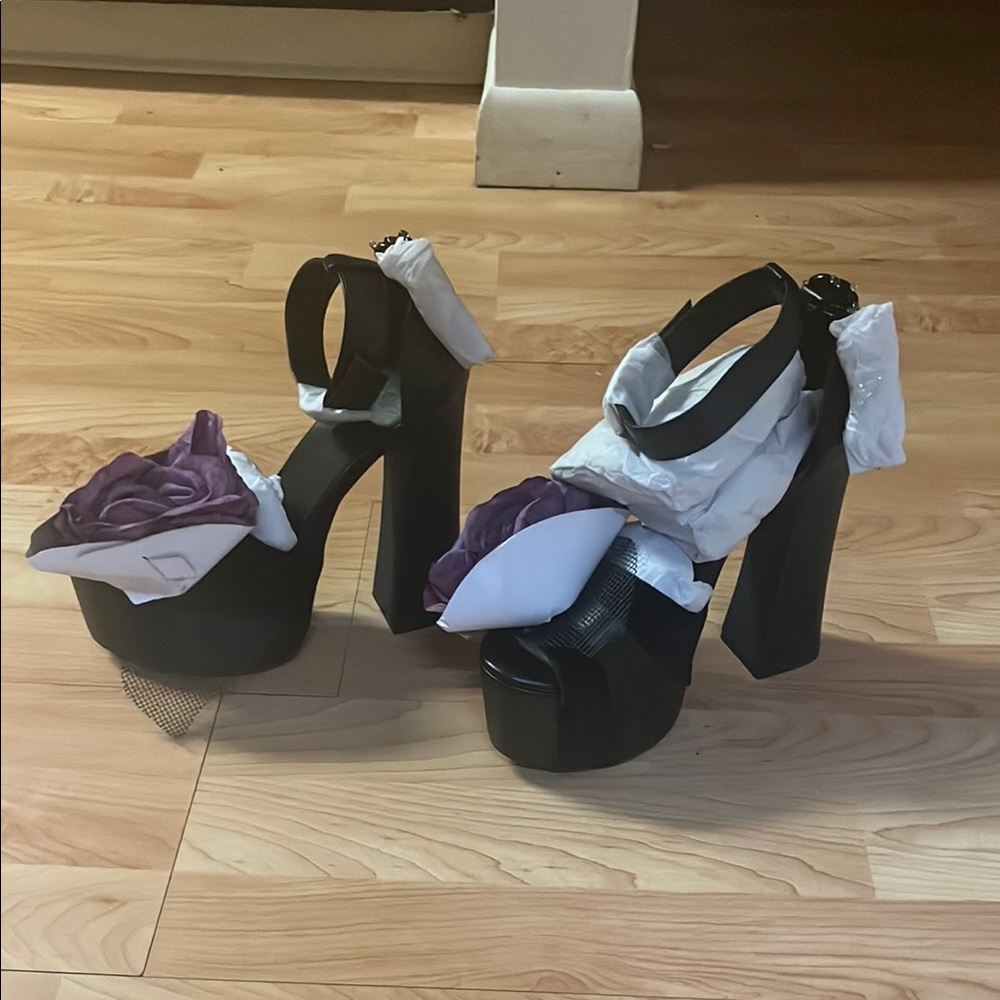 ‼️NWT‼️Dolls Kill X Widow Black and Purple Women's Platform Heels Size 8 - Picture 2 of 6